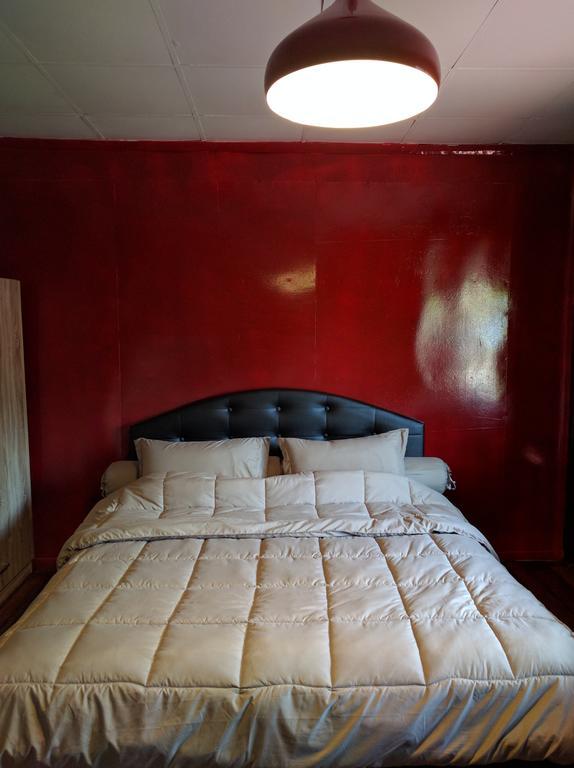 Funky Box Hostel Чіанґ-Кгонґ Екстер'єр фото
